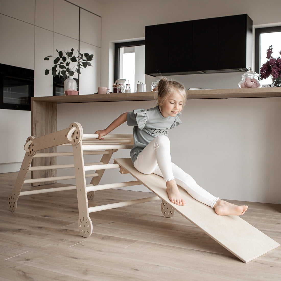 Klettergerüst klappbar mit Rampe, Birke, bis 90 kg (Montessori House Bed)